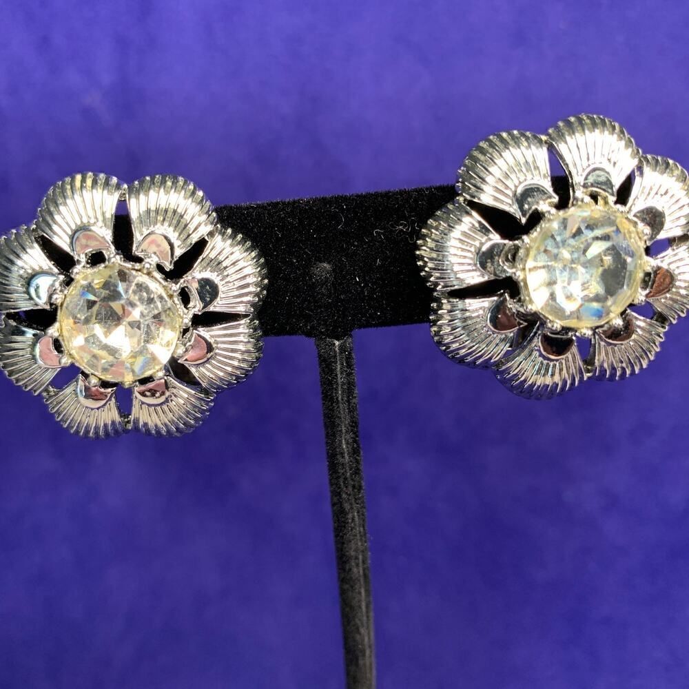 Lovely Coro Clip Crystal Earrings In Silver Wash Stamped Vintage 17$